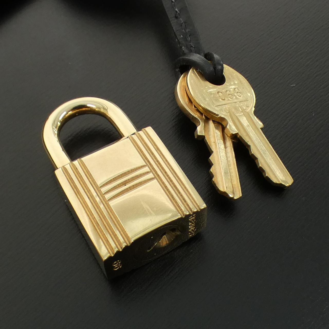 [vintage] HERMES Kelly 28cm 001848CC 包