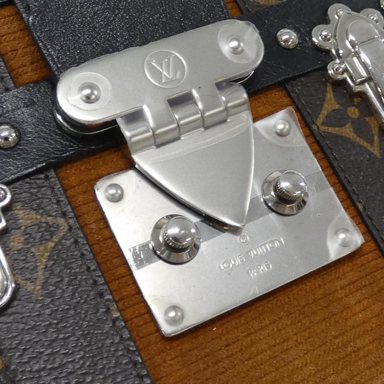 ルイヴィトン プティット マル ショルダーバッグ