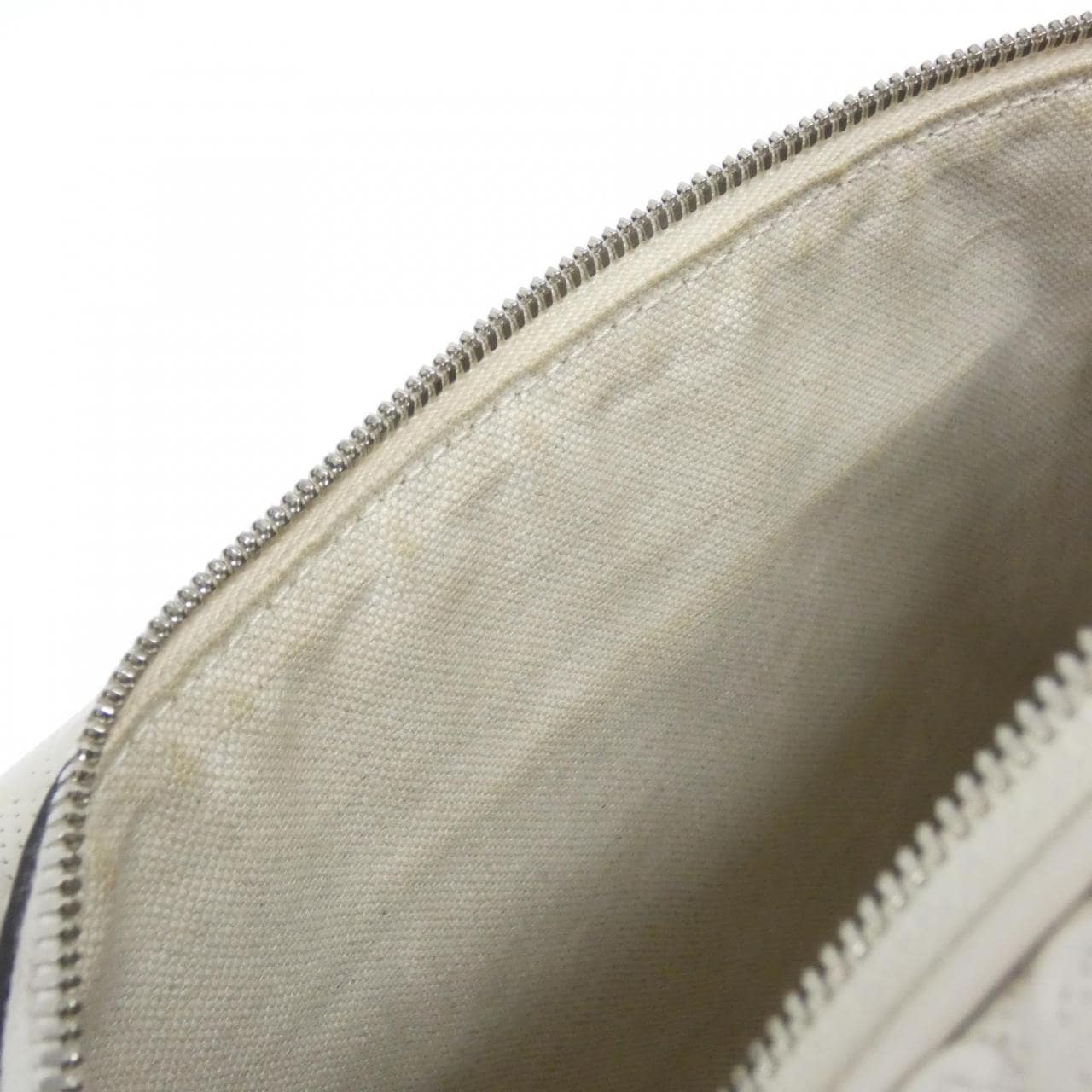 グッチ 645093 1W3CN ウエストバッグ