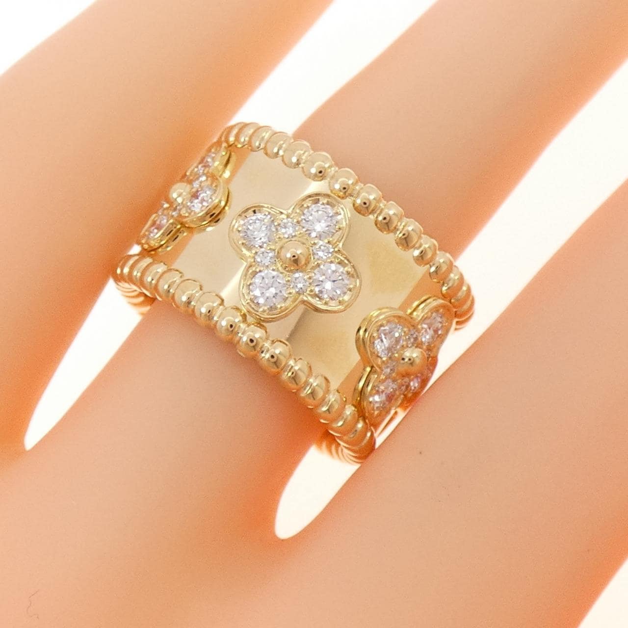 ヴァンクリーフ&アーペル ペルレ クローバーリング スモール リング