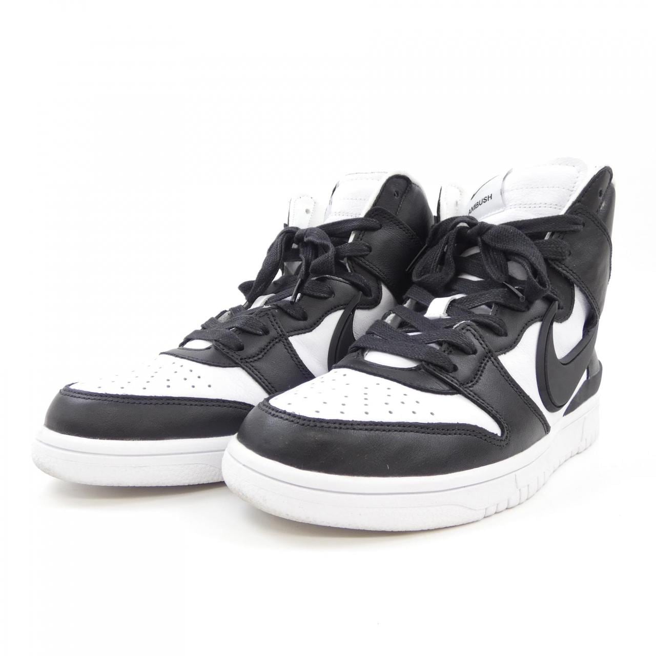 ナイキ NIKE スニーカー