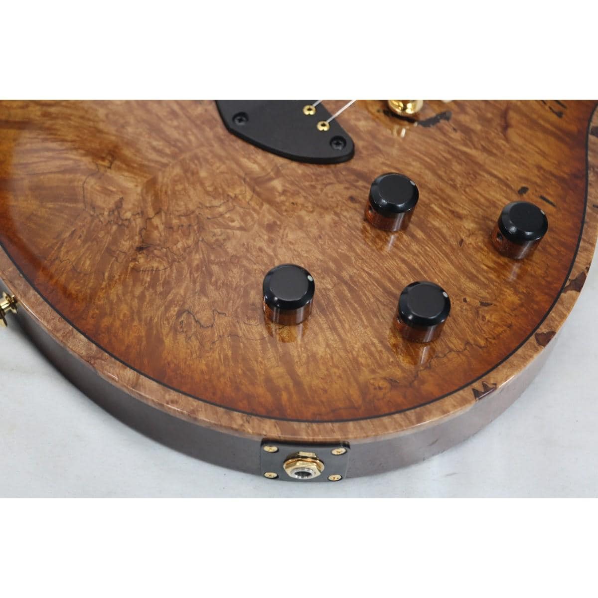 ＢＩＺＥＮ　ＷＯＲＫＳ　Ｇｒａｉｎ　Ａｒｃｈｅｄ　Ｂｕｒｌ　Ｍａｐｌｅ　ｗ／Ｌｉｎｅ