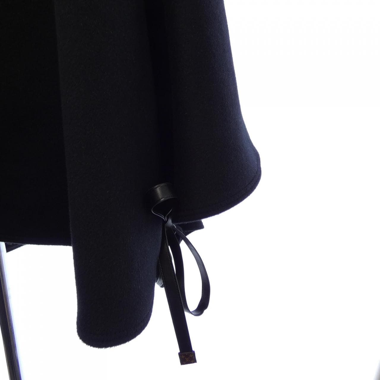 ルイヴィトン LOUIS VUITTON フーデッドケープ FICO17QWE ケープ