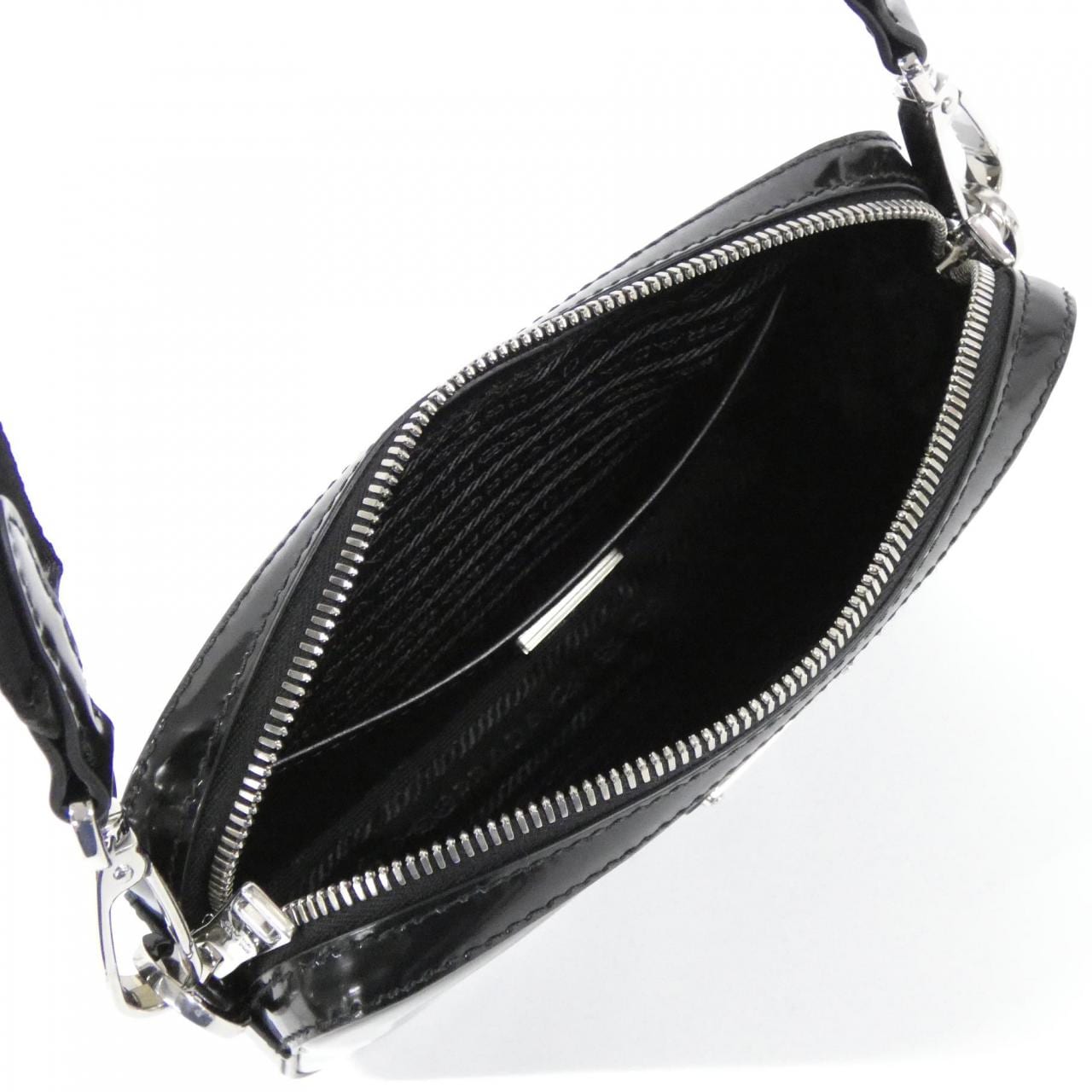 プラダ ショルダーバッグ