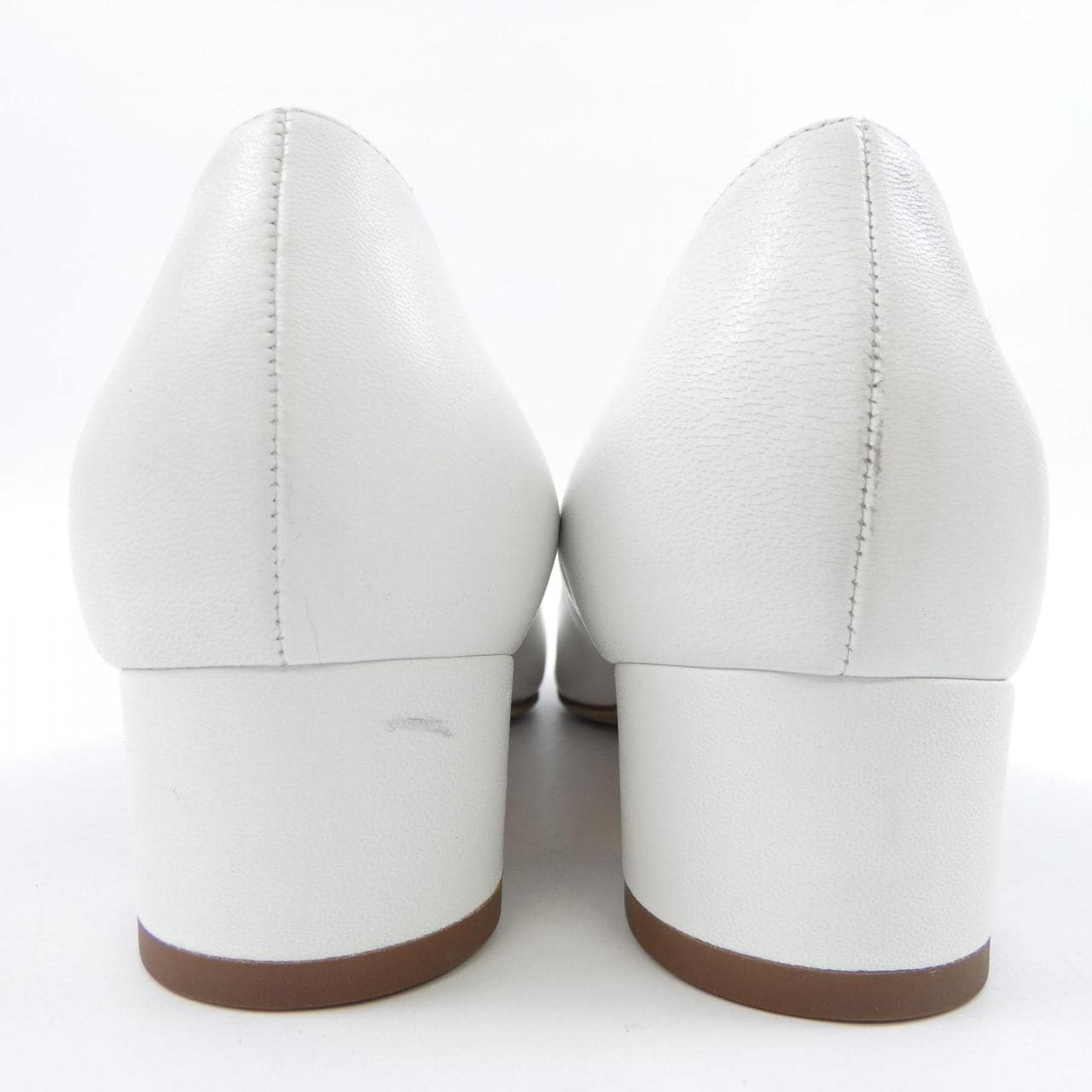 マノロブラニク MANOLO BLAHNIK パンプス