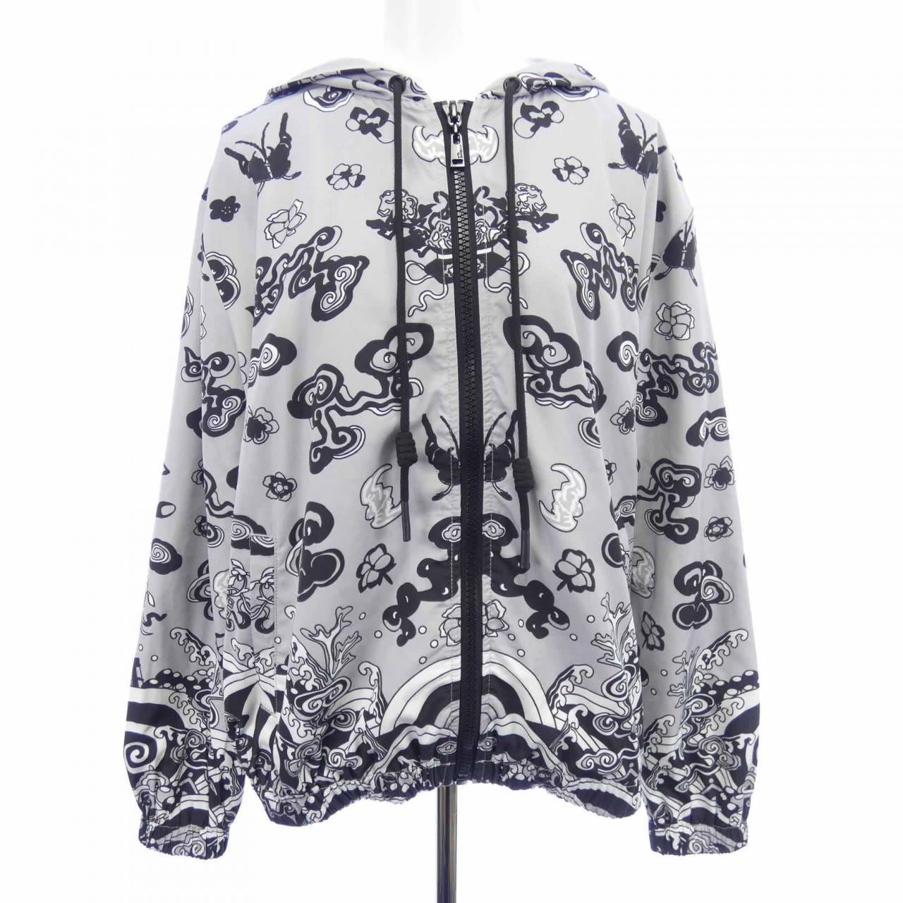 ヴィヴィアンタム VIVIENNE TAM パーカー