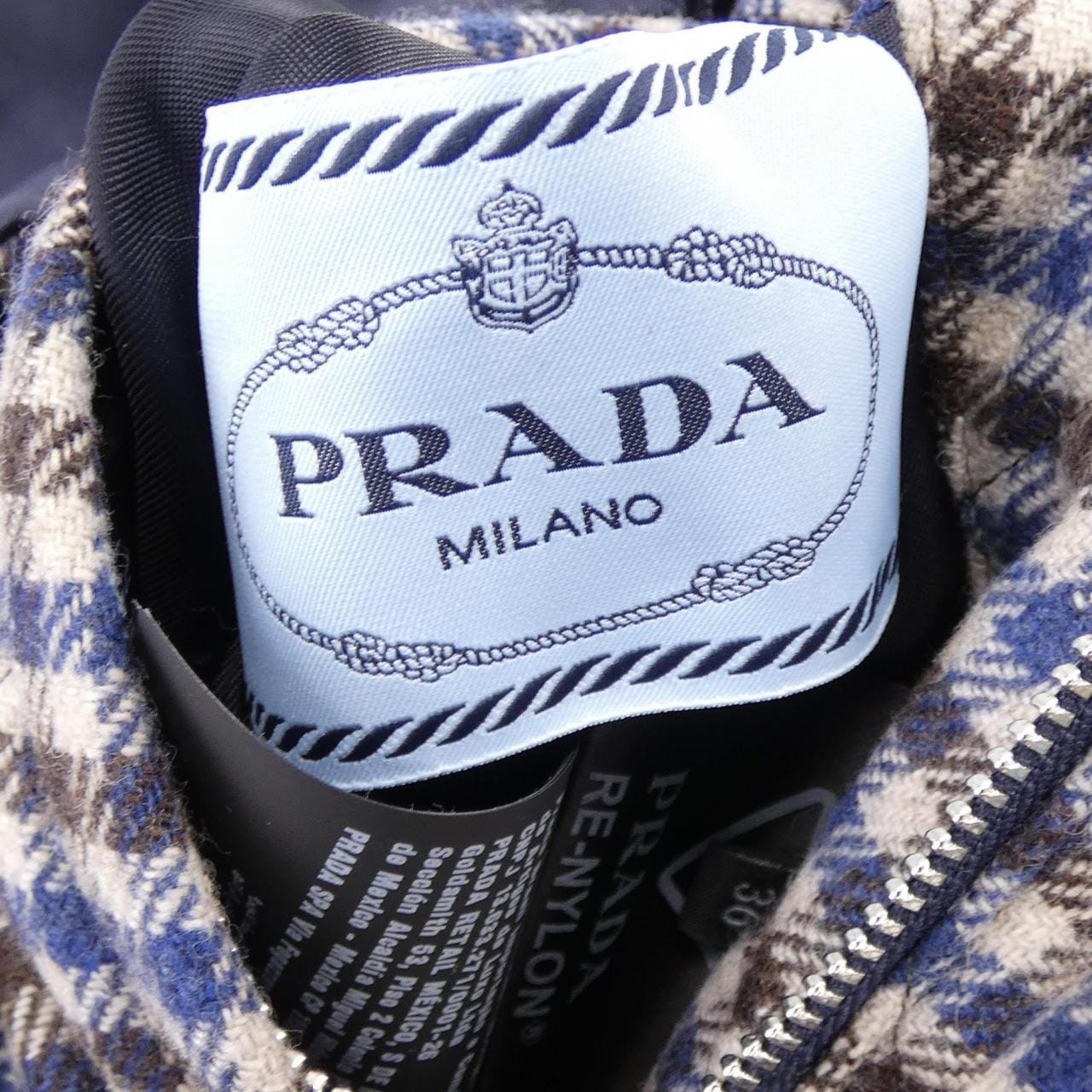 プラダ PRADA トライアングルロゴ 29R002 SOOO 1WQ8 ブルゾン