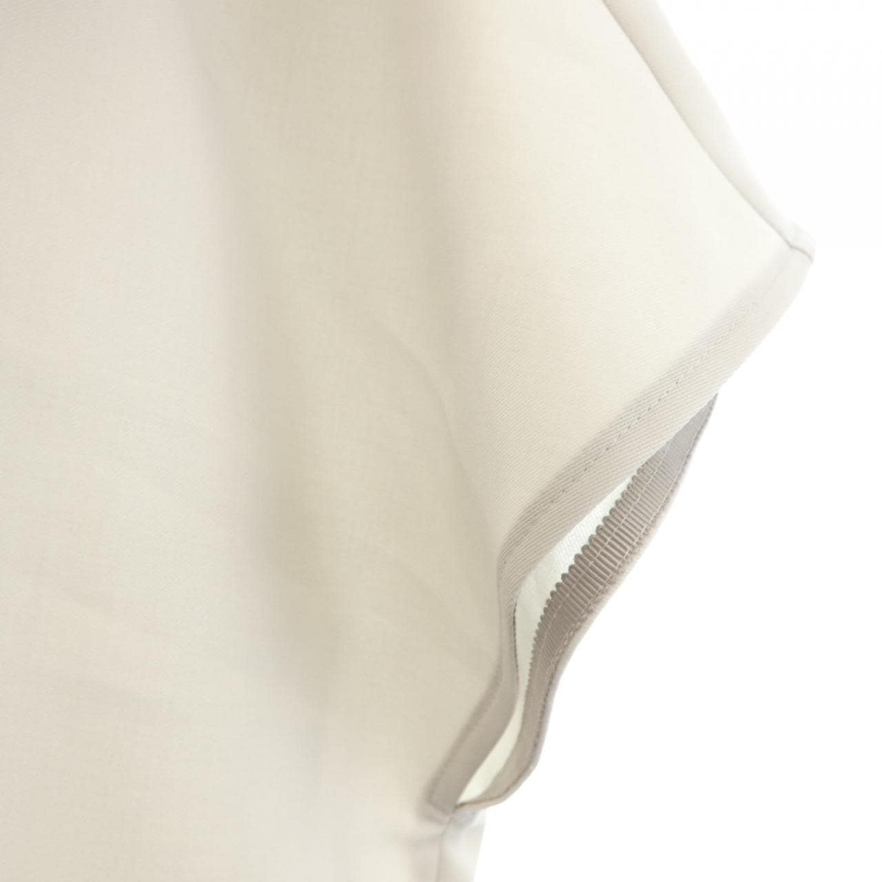 アドーア ADORE トップス