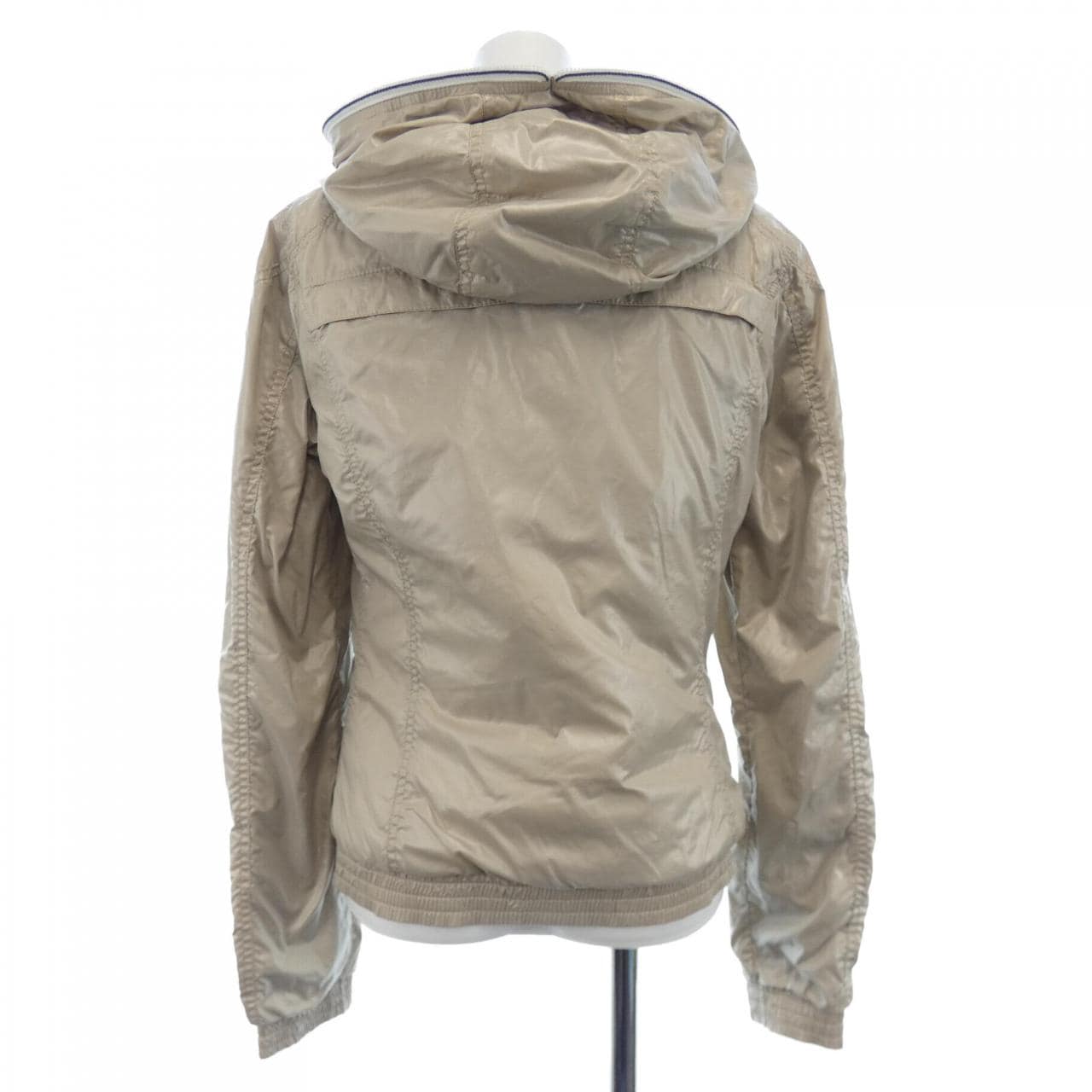 デュベティカ DUVETICA Acanto ダウンジャケット