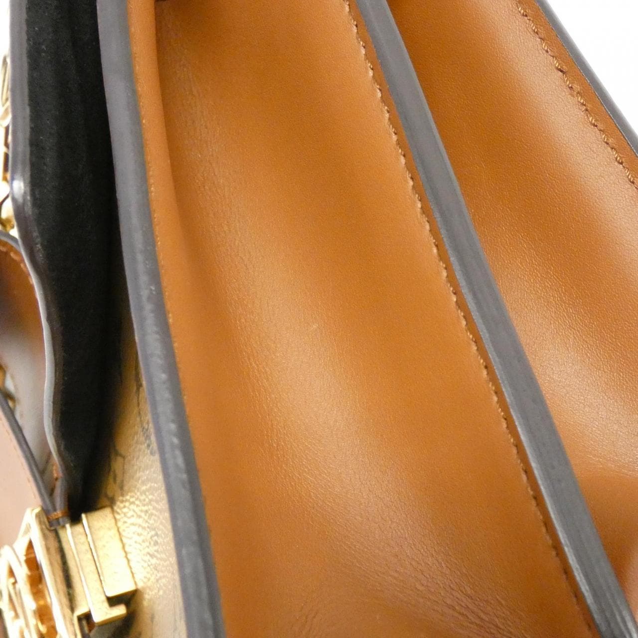 LOUIS VUITTON Monogram Reverse Dauphine MM M44391 Shoulder Bag