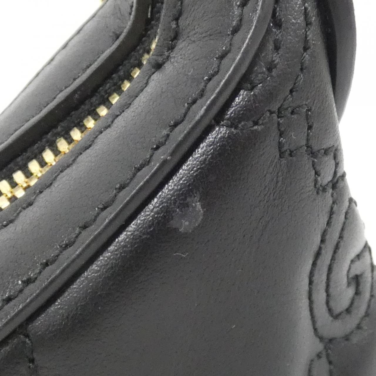 グッチ 739736 UM8IG ショルダーバッグ