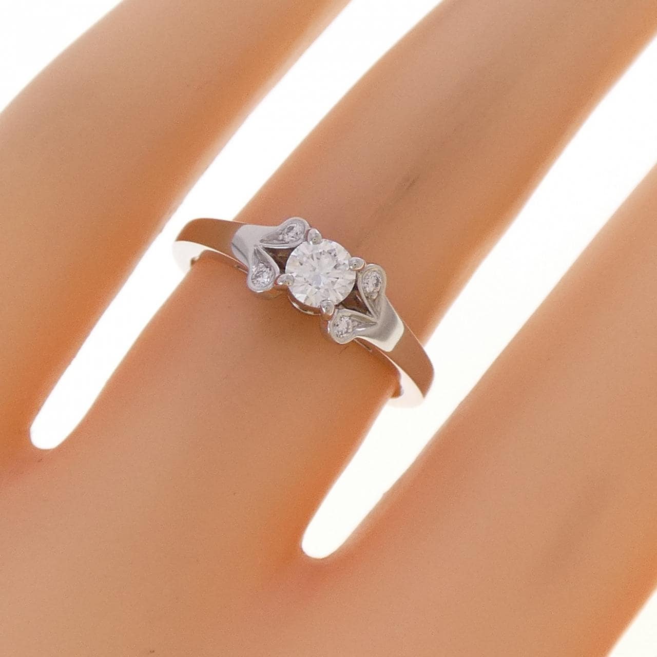 カルティエ バレリーナ リング 0.23CT F VVS2 3EXT