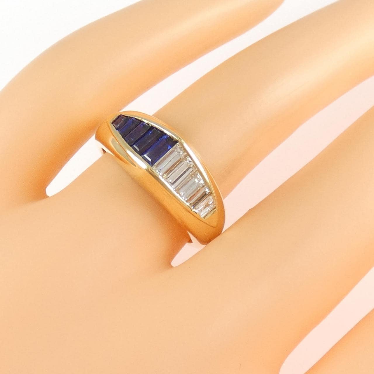 18KYG サファイヤ リング 0.58CT