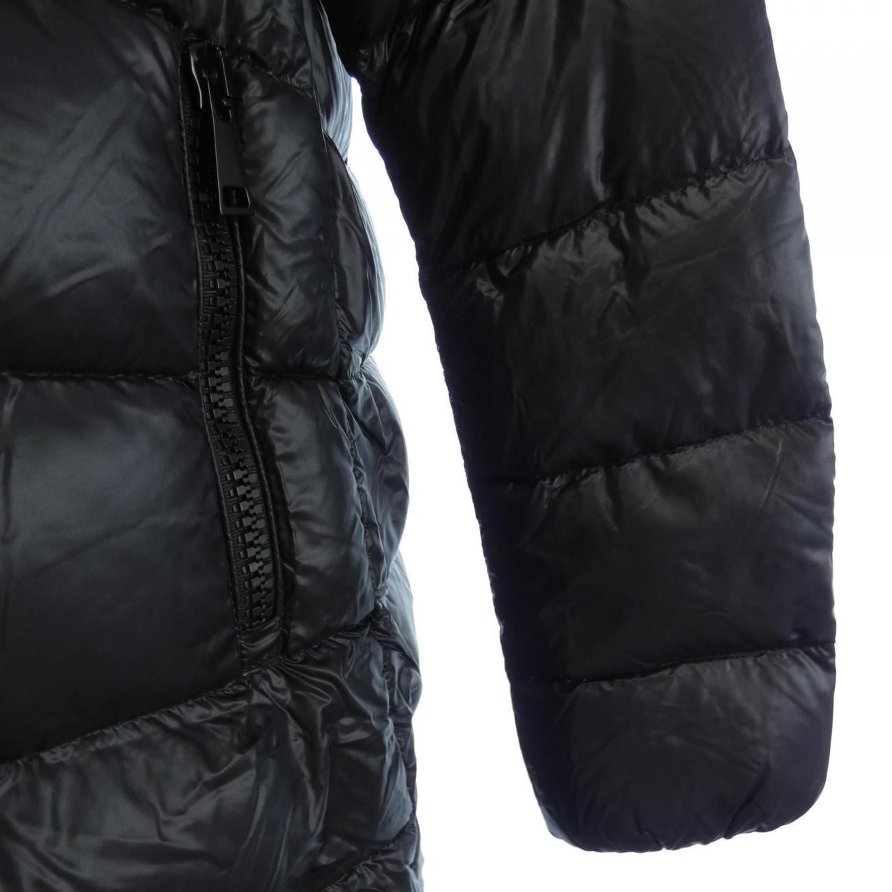 モンクレール MONCLER ダウンコート
