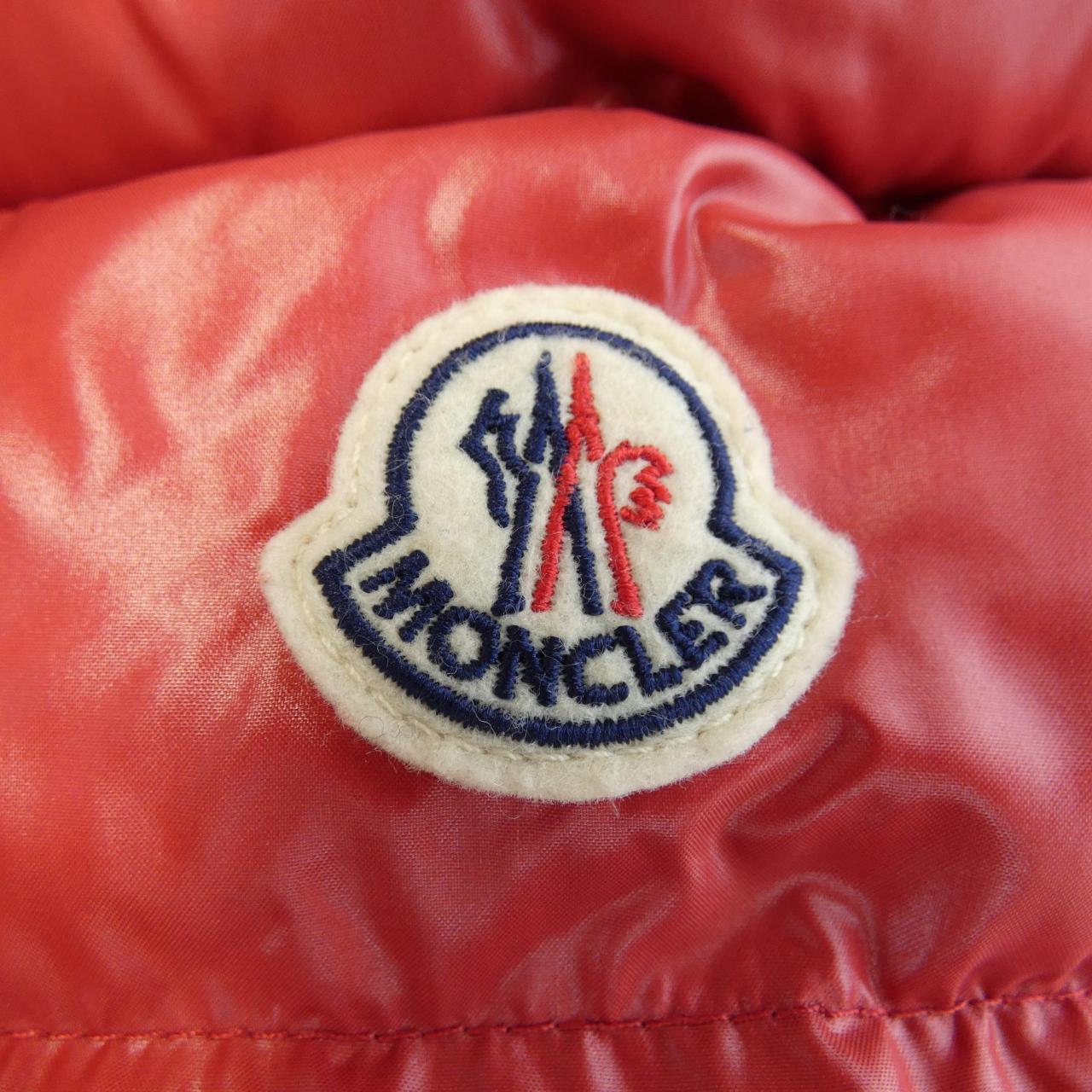 モンクレール MONCLER ダウンジャケット