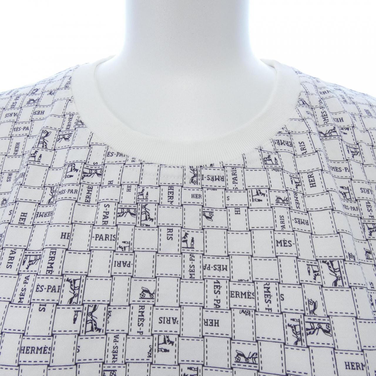 エルメス HERMES Tシャツ