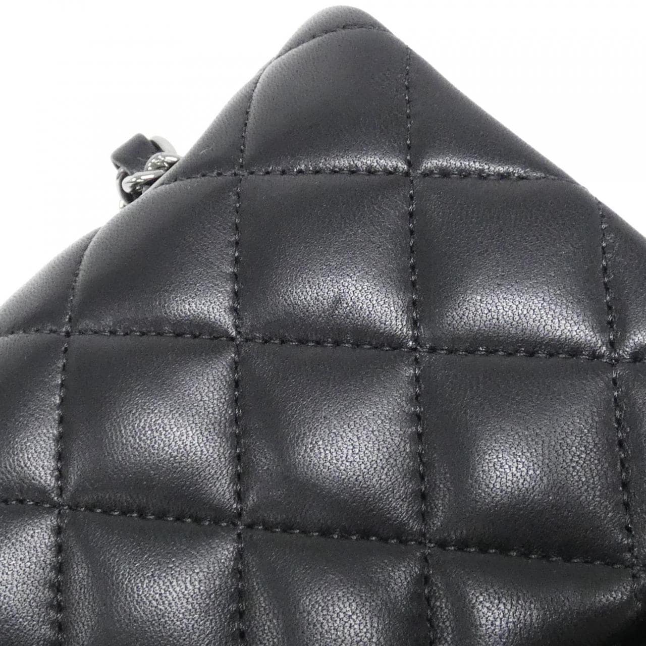 シャネル 1112 ショルダーバッグ