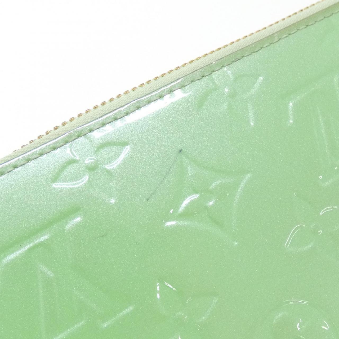 ルイヴィトン ヴェルニ ジッピー ウォレット M82065 財布