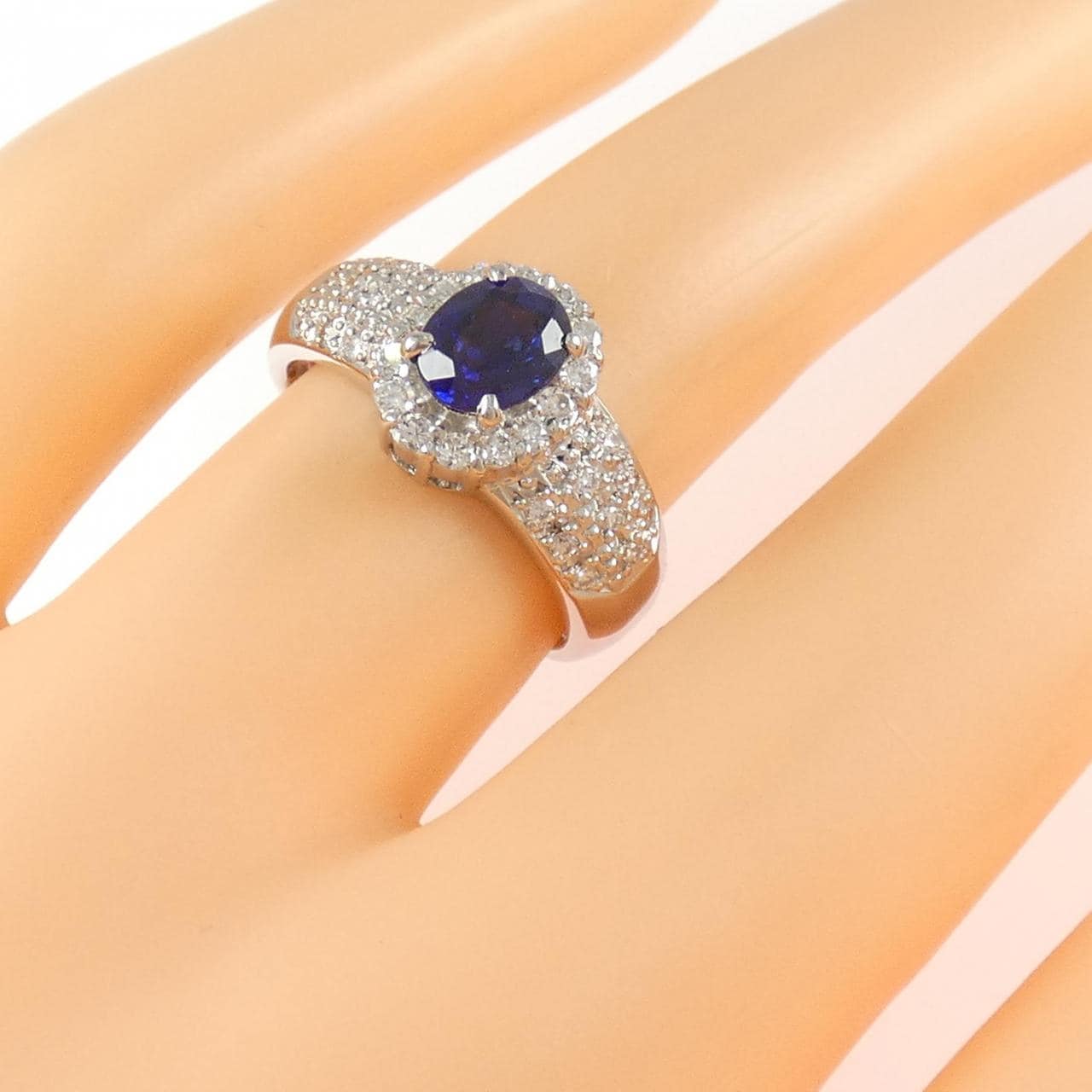 PT900 サファイヤ リング 0.92CT