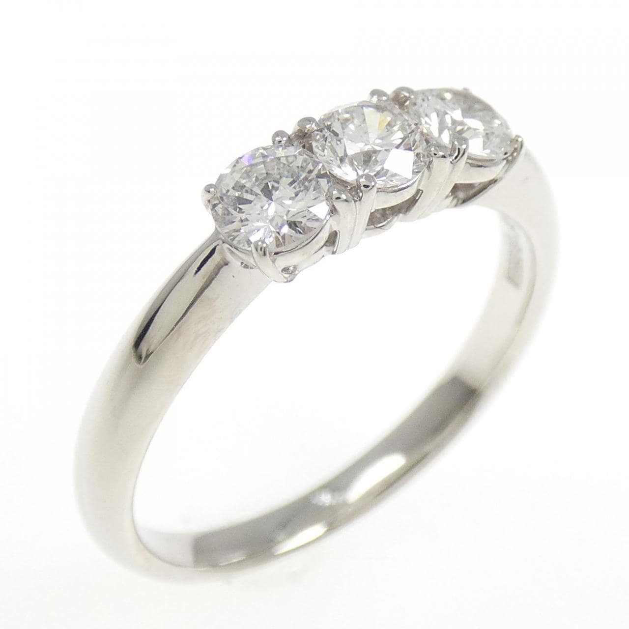 PT900 スリーストーン ダイヤモンド リング 0.51CT