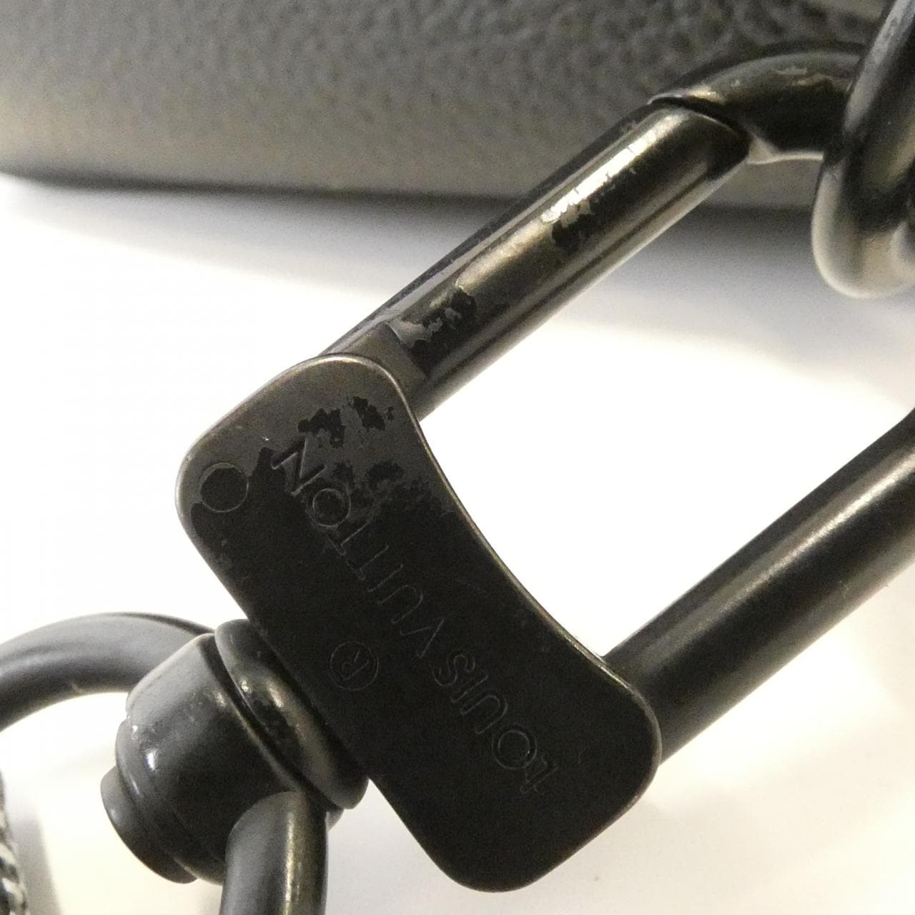 ルイヴィトン ダミエ ディストーテッド シティ キーポル M57417 ショルダーバッグ