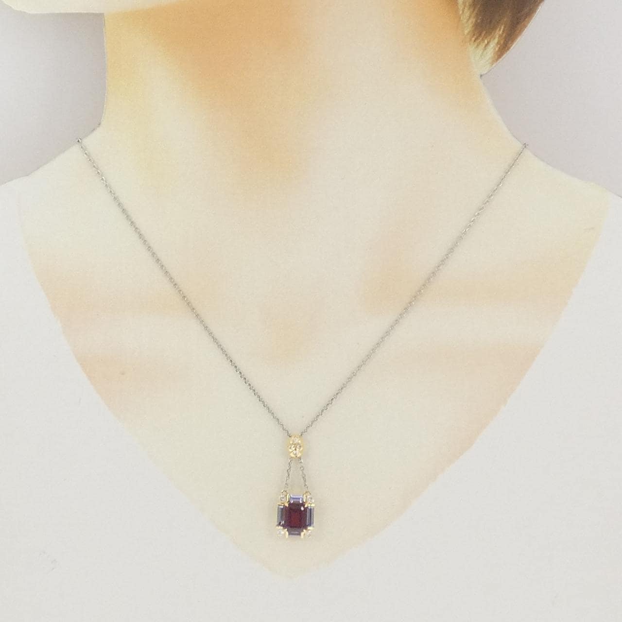 K18YG/PT850 ガーネット ネックレス 1.50CT