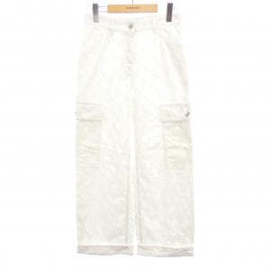 シャネル CHANEL COCO BEACH2026 LOOK31 P81454V73940 ジーンズ