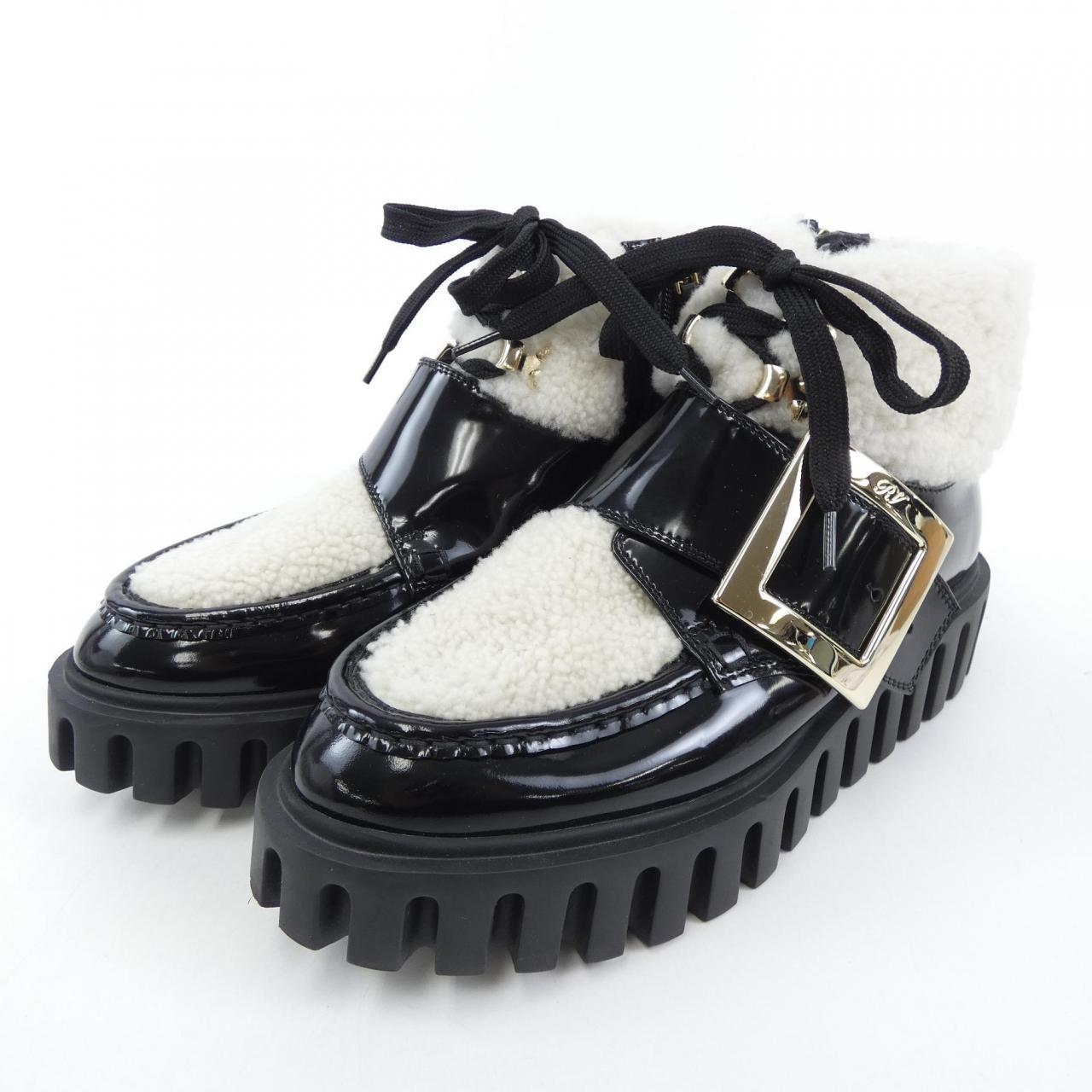 ロジェヴィヴィエ ROGER VIVIER ブーツ
