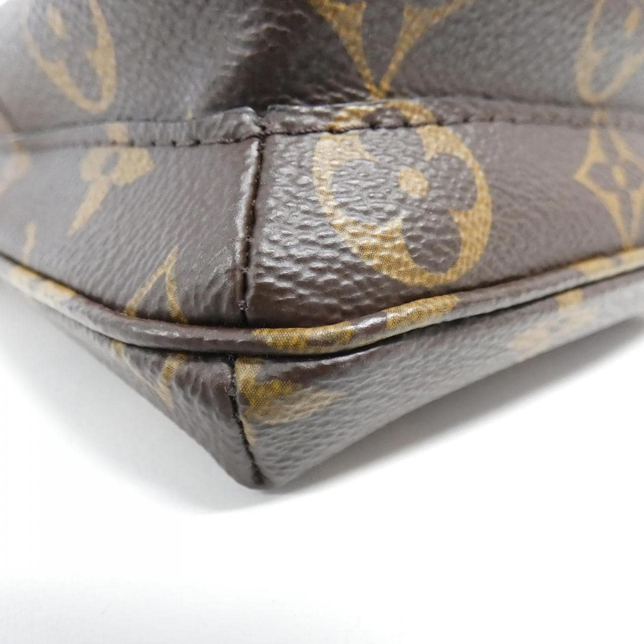 LOUIS VUITTON Monogram Utility Crossbody M80746 Shoulder Bag