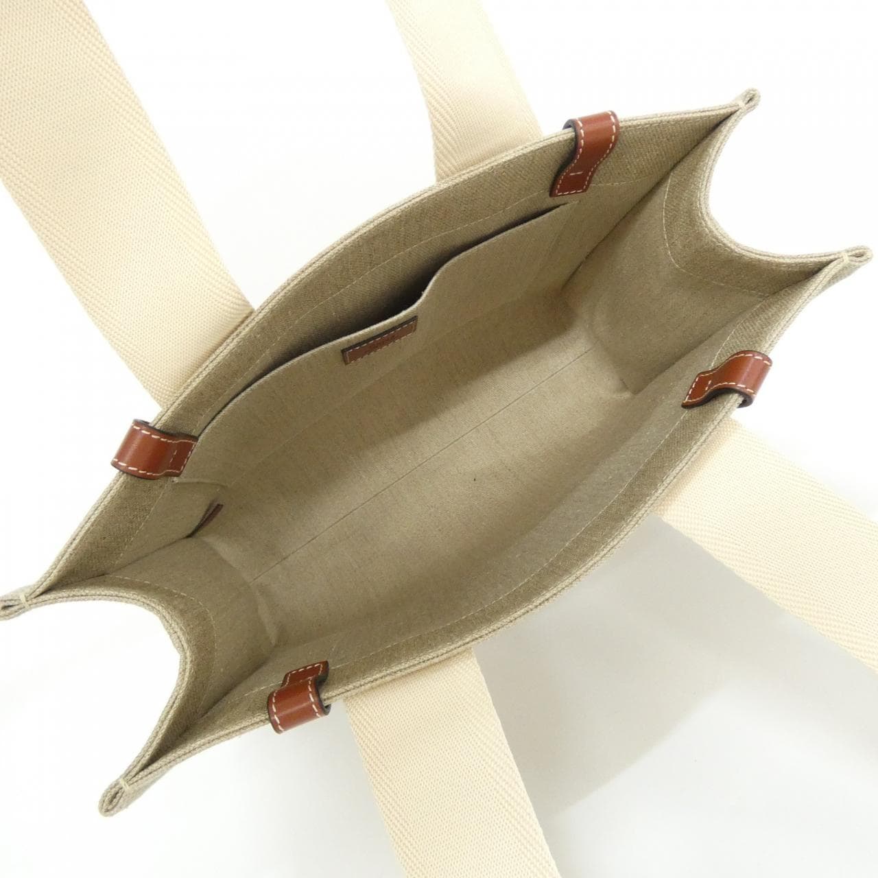 【新品】クロエ ウッディー ミディアム トート CHC22AS383 I26 バッグ