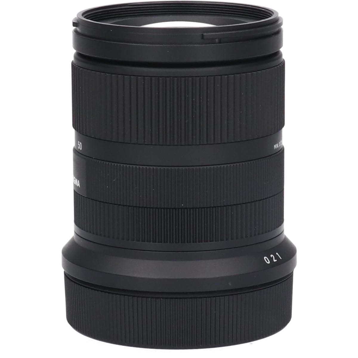 Ｅ１８－５０ｍｍ　Ｆ２．８ＤＣ　ＤＮ（Ｃ）