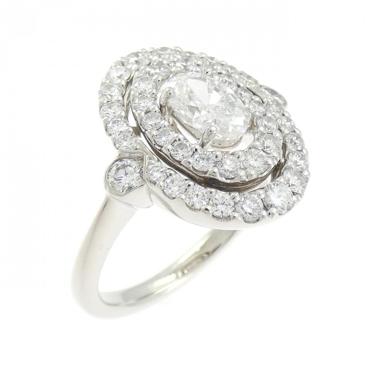 PT900 ダイヤモンド リング 0.585CT