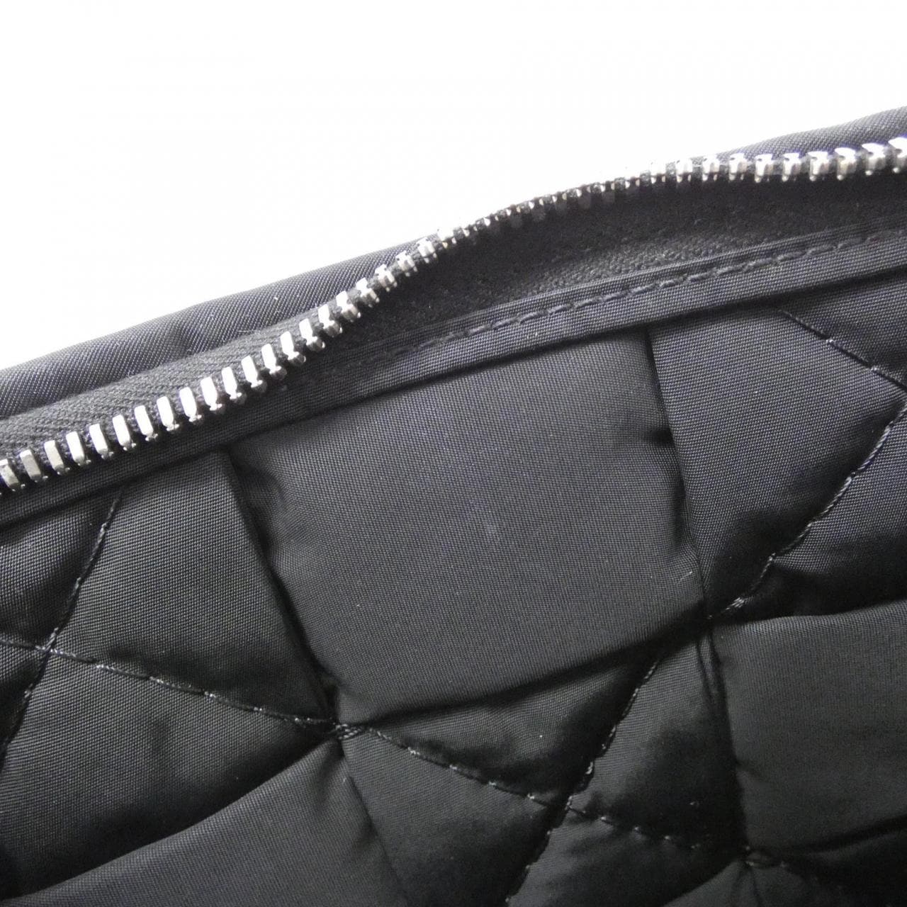 ボッテガヴェネタ 777273 V2ZN2 バッグ