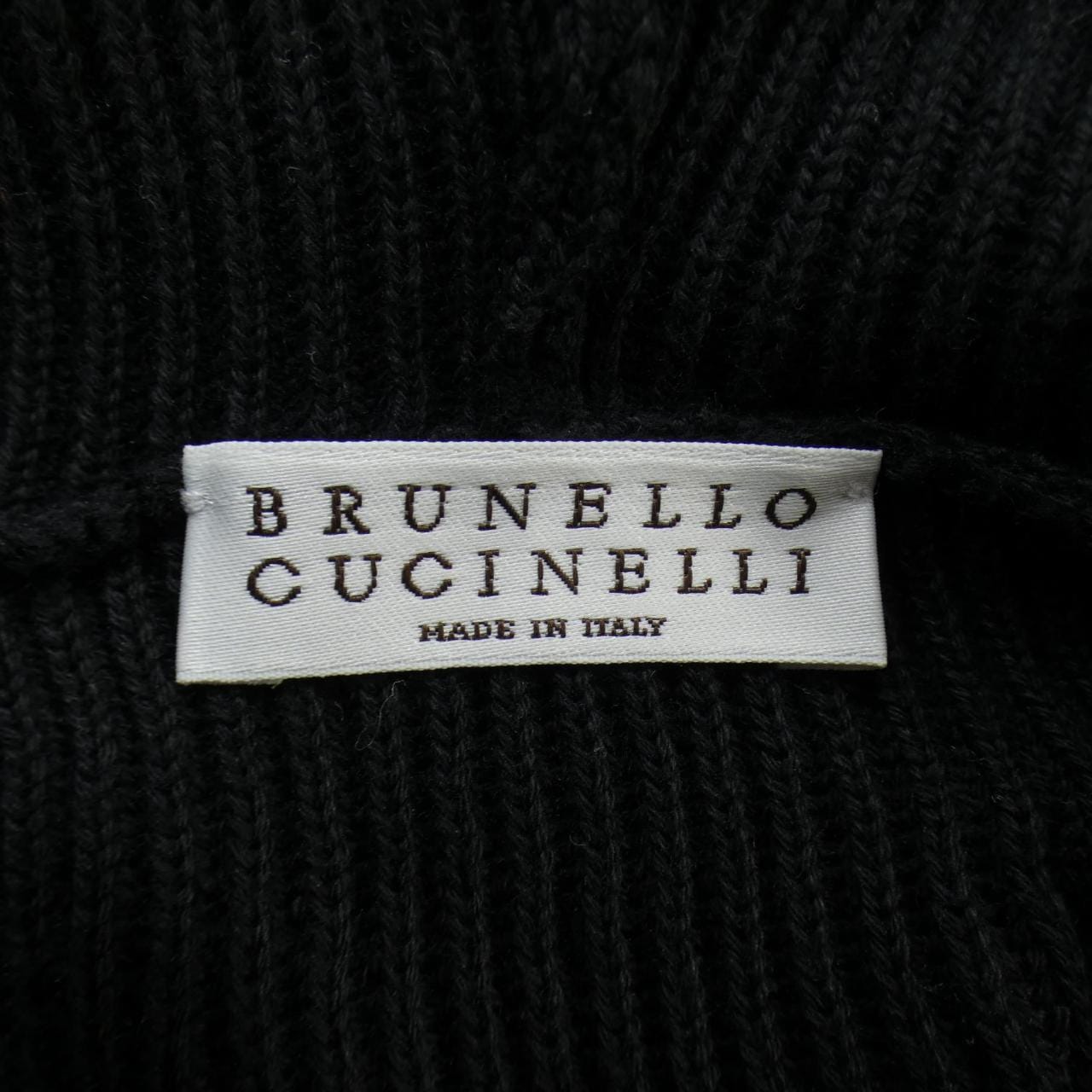 ブルネロクチネリ BRUNELLO CUCINELLI パーカー