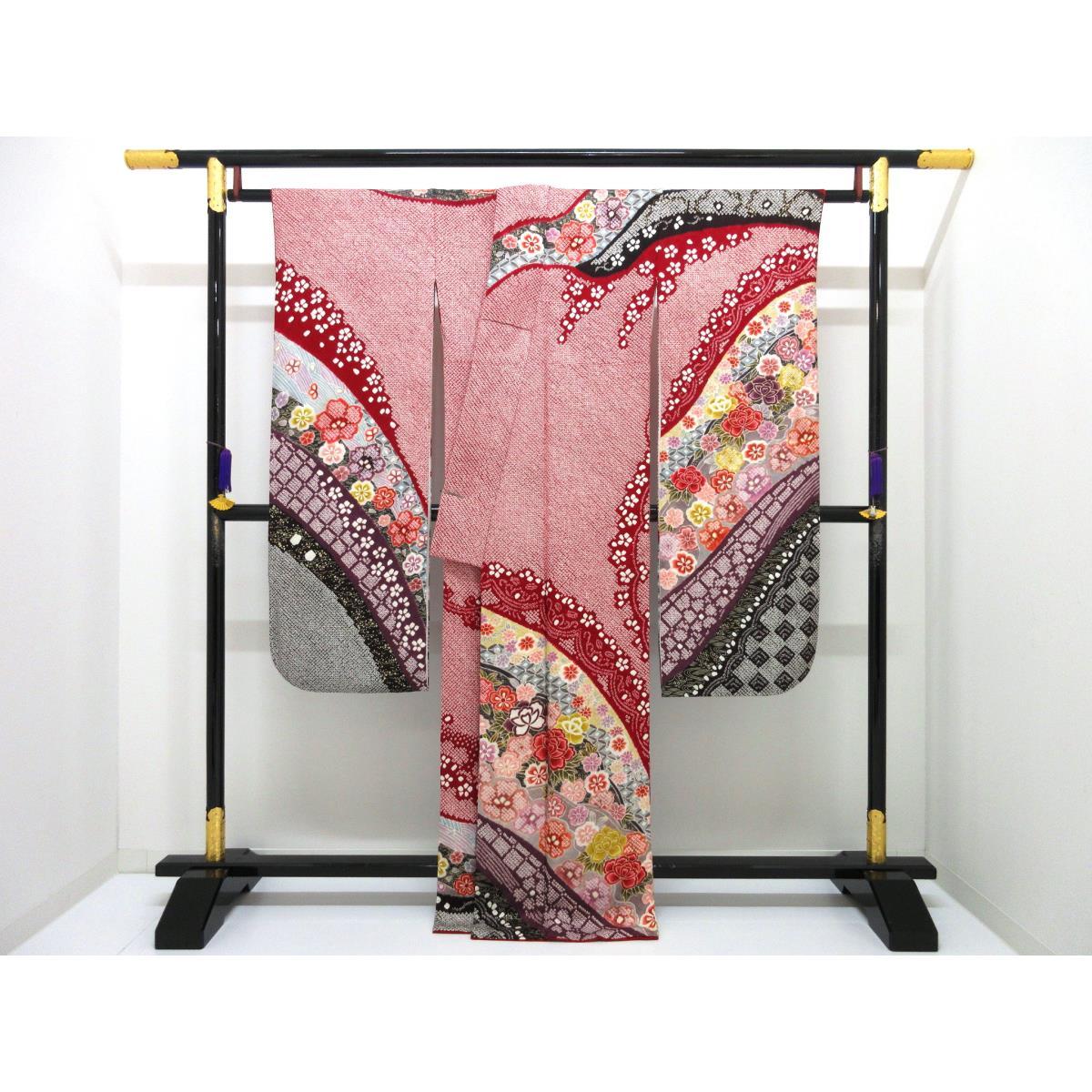 振袖　絞り加工　友禅金彩加工