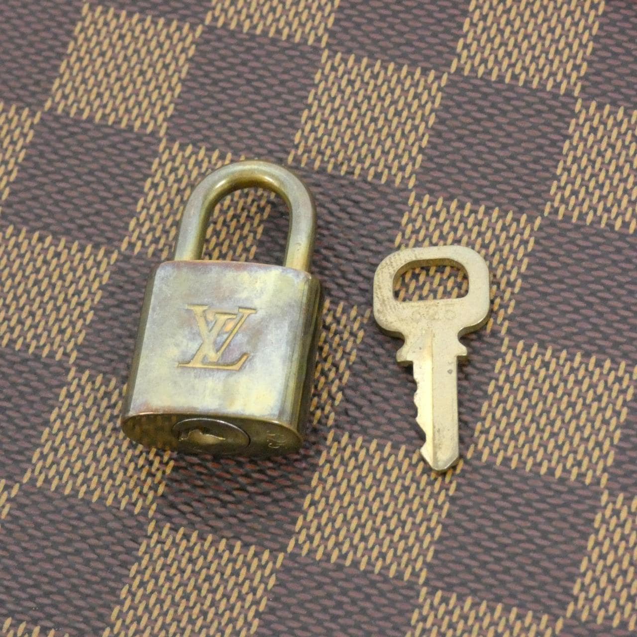 ルイヴィトン ダミエ ノリータ N41455 バッグ