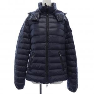 モンクレール MONCLER ダウンジャケット