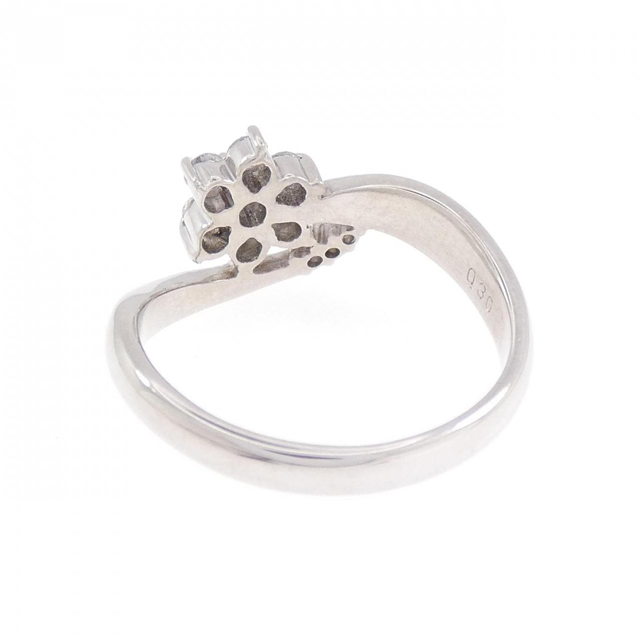 PT900 フラワー ダイヤモンド リング 0.30CT