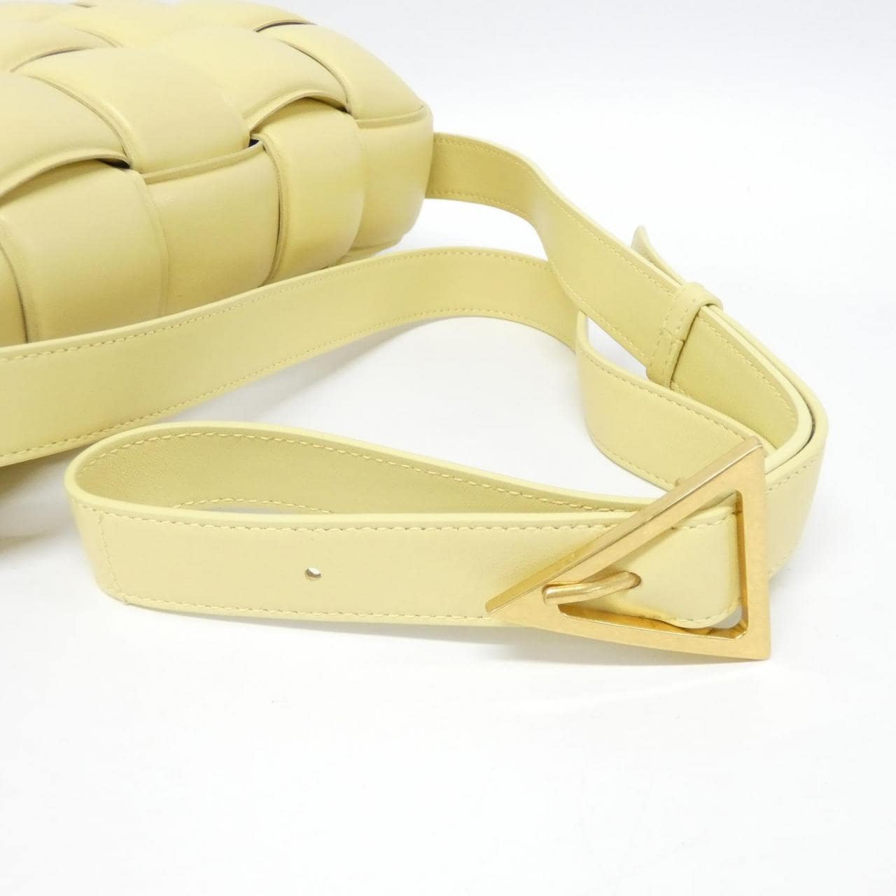 ボッテガヴェネタ 591970 VCQR1 ショルダーバッグ