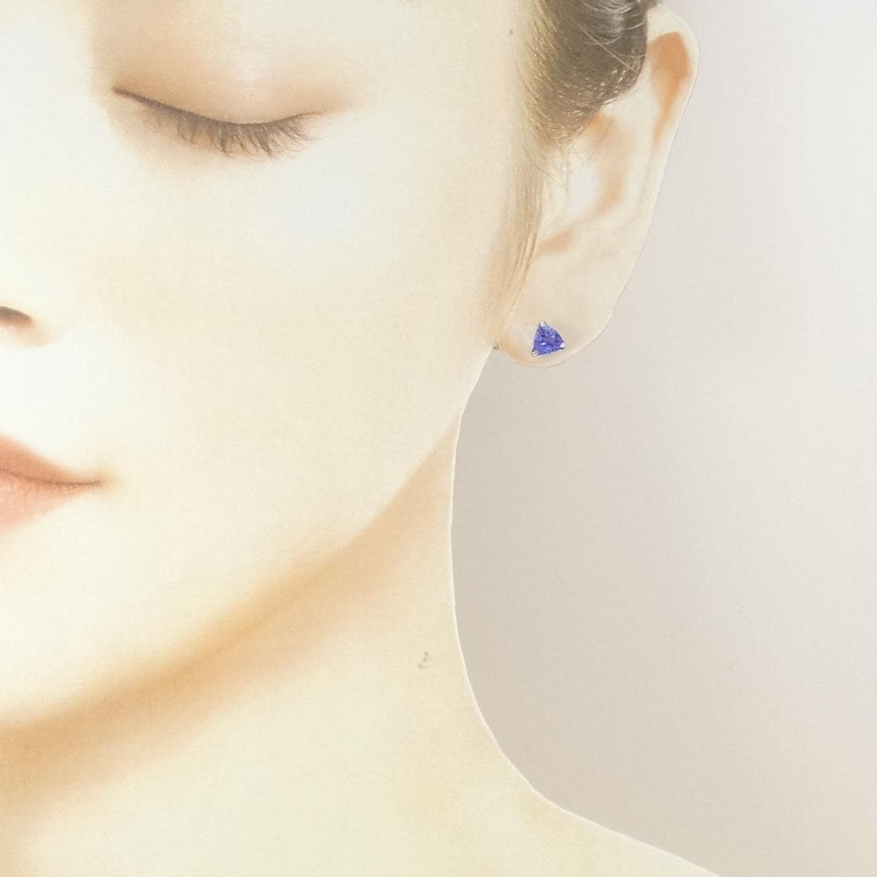 PT900 タンザナイト ピアス 1.13CT