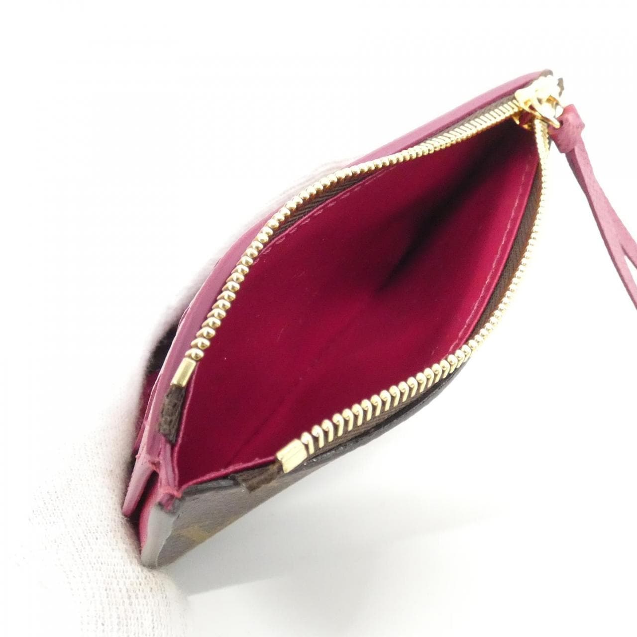 ルイヴィトン モノグラム ポルトフォイユ ヴィクトリーヌ M41938 財布