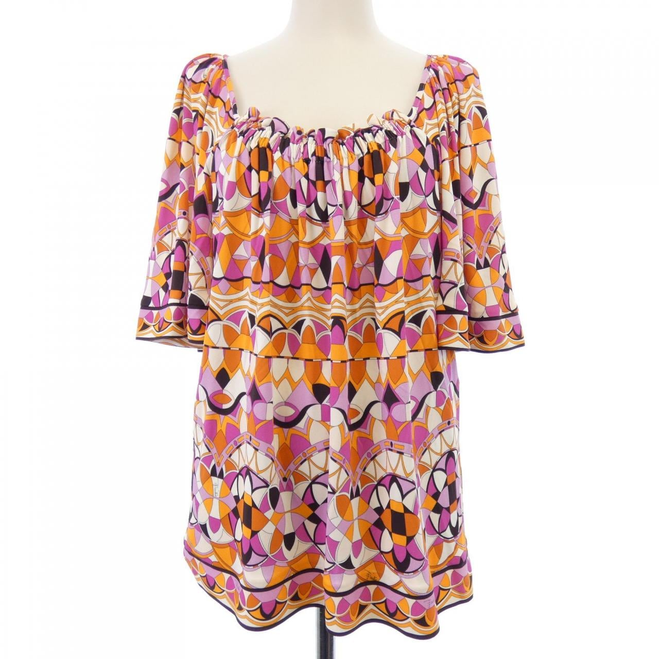 エミリオプッチ EMILIO PUCCI トップス