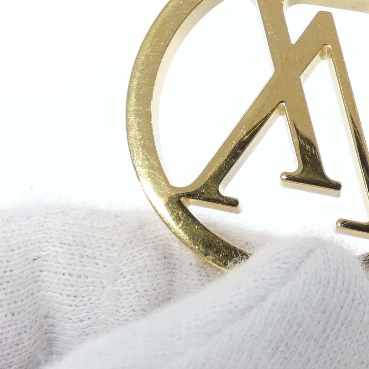 ルイヴィトン バッグチャーム LVサークル M68000 キーリング