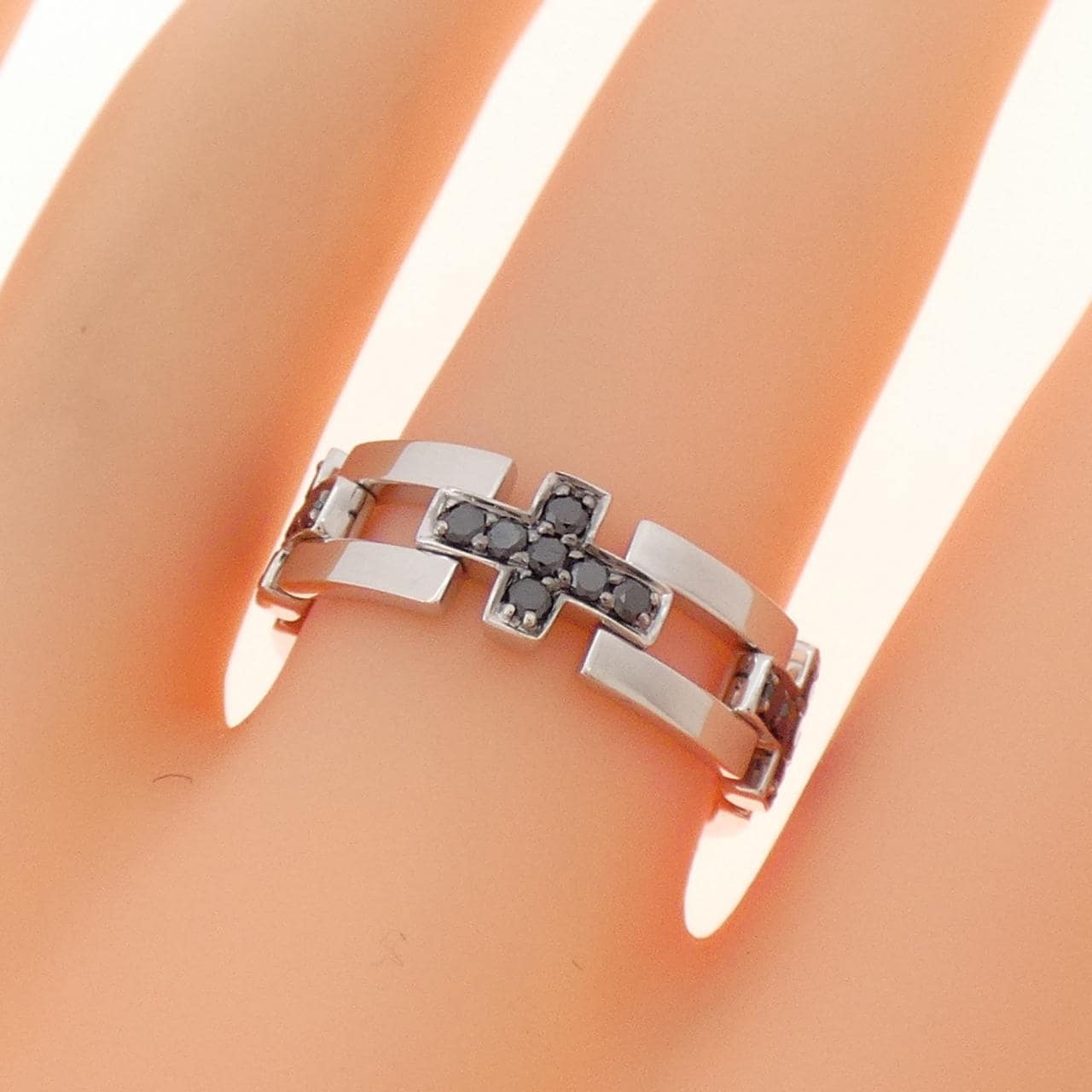 K18WG ダイヤモンド リング 0.37CT