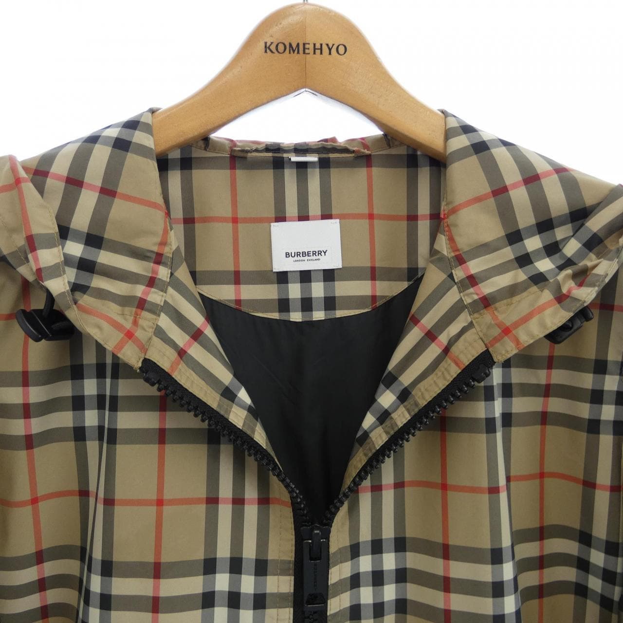 BURBERRY jacket