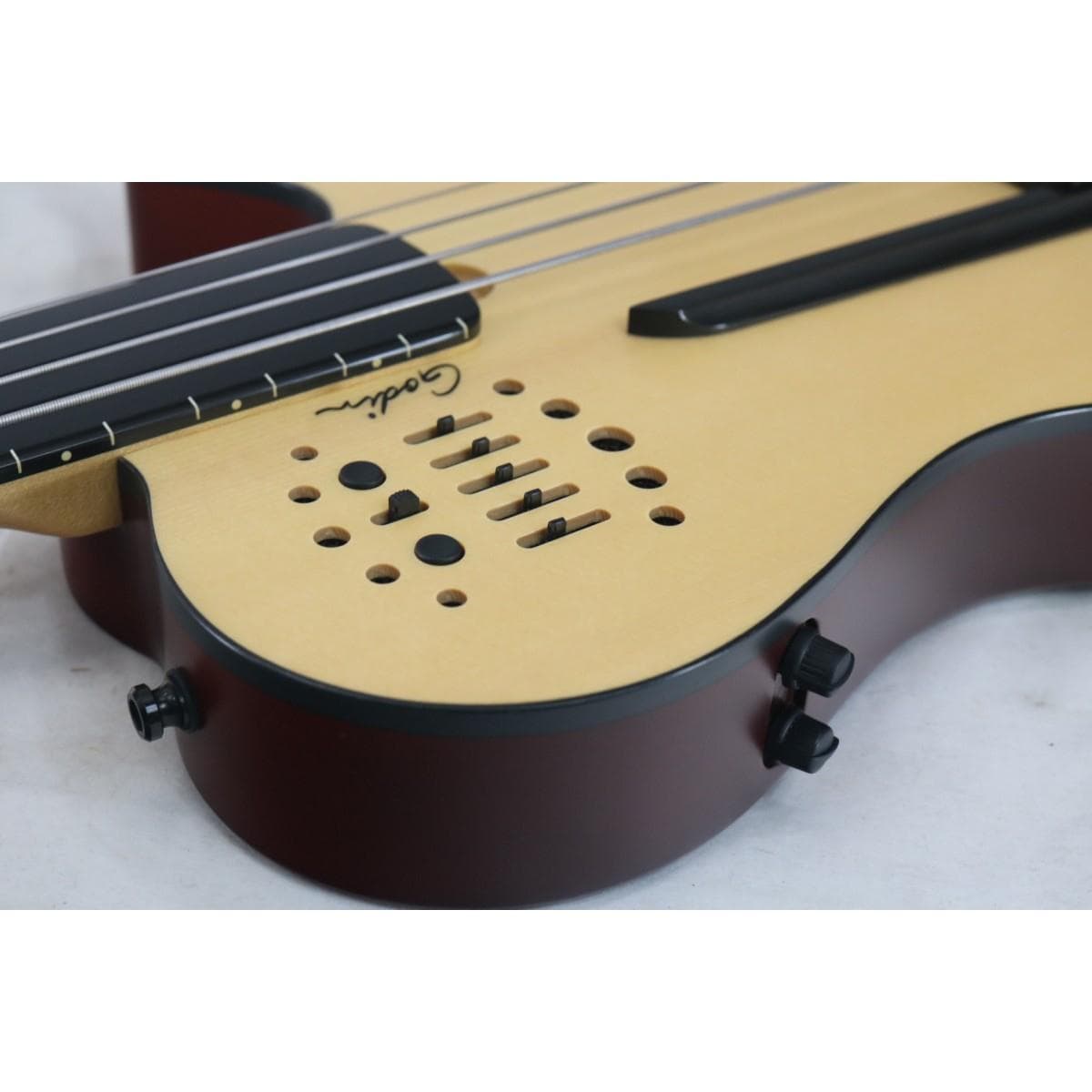 ＧＯＤＩＮ　　Ａ４　ＵＬＴＲＡ　ＦＲＥＴＬＥＳＳ