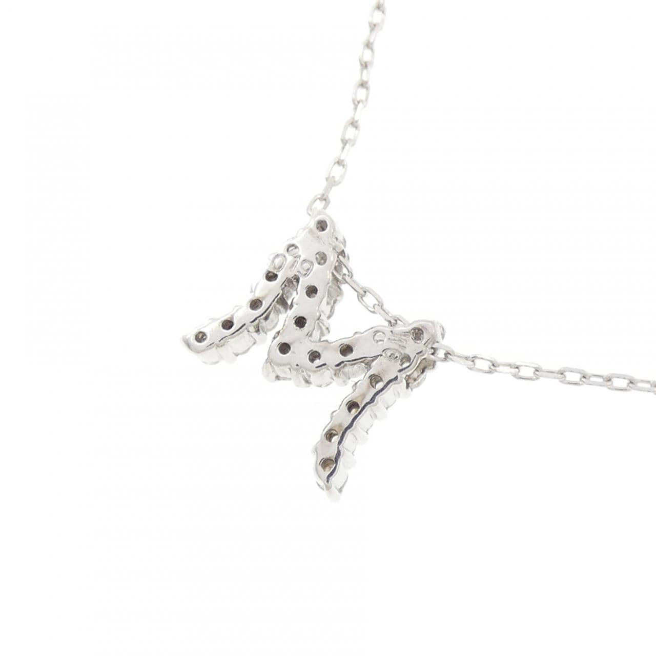 K18WG イニシャルM ダイヤモンド ネックレス 0.19CT