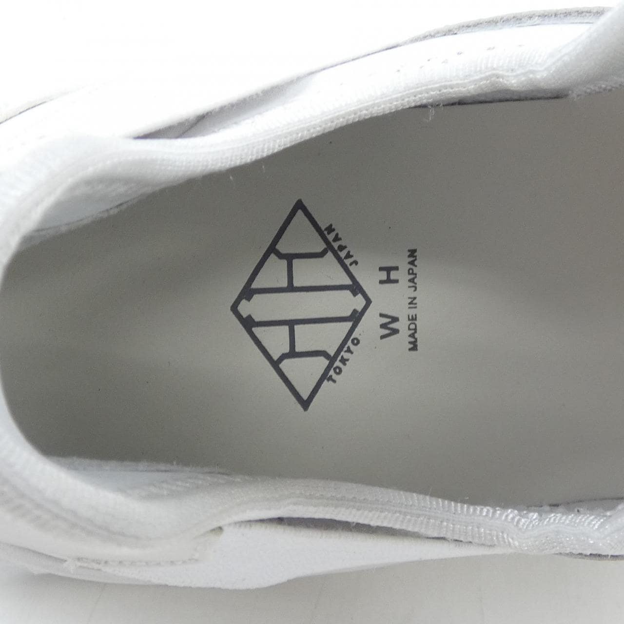 ダブルエイチ WH スニーカー