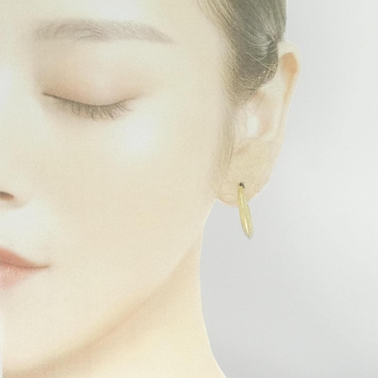 750YG hoop earrings