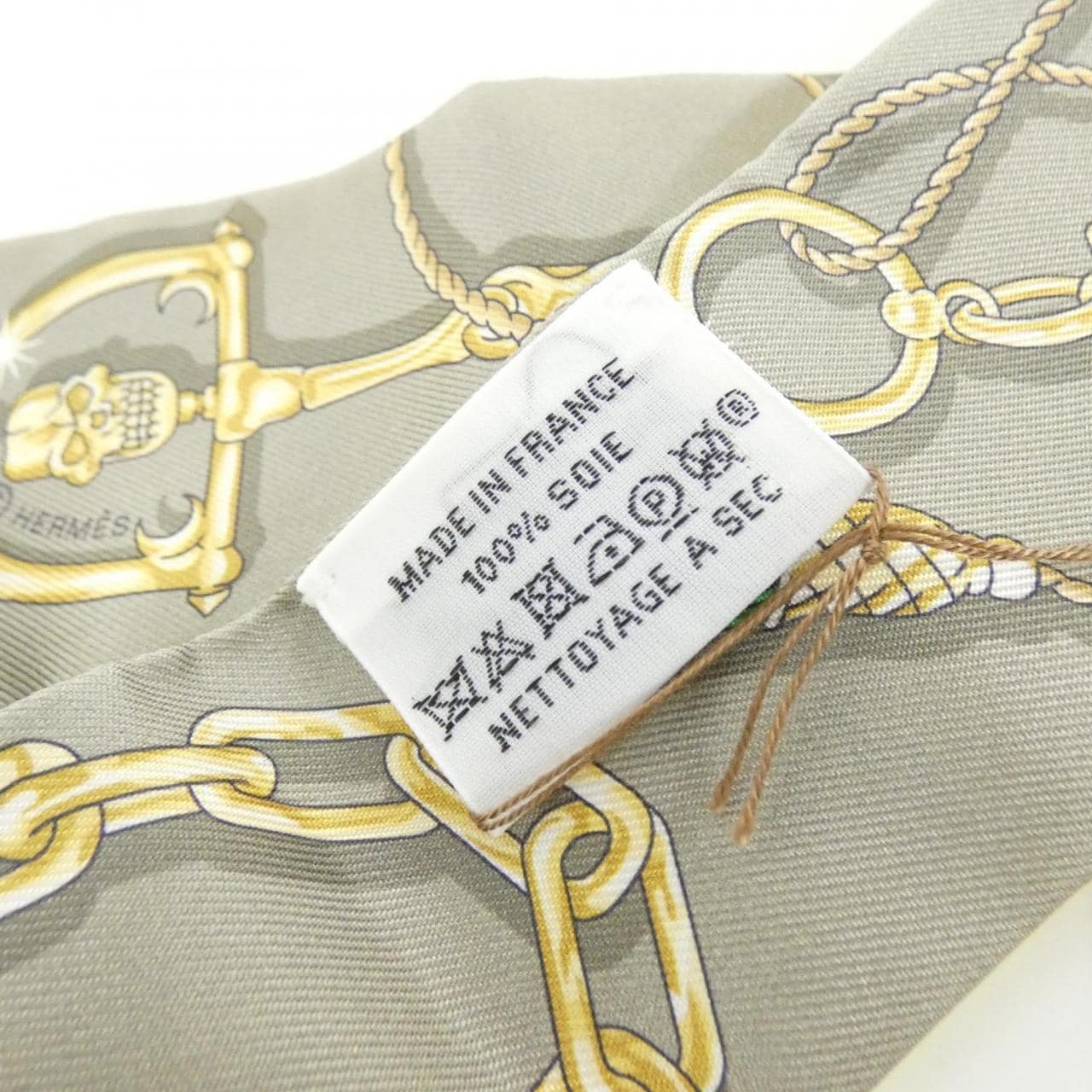 【未使用品】エルメス C'EST LA FETE ツイリー 062743S スカーフ